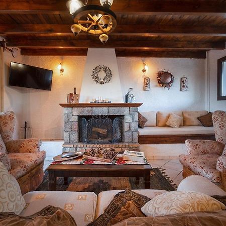 Chalet Renata 2 Livadi Arachovas Kalívia Esterno foto