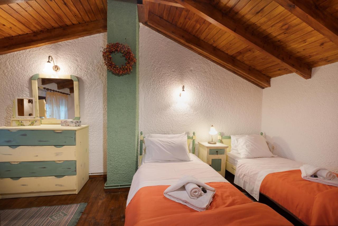 Chalet Renata 2 Livadi Arachovas Kalívia Esterno foto