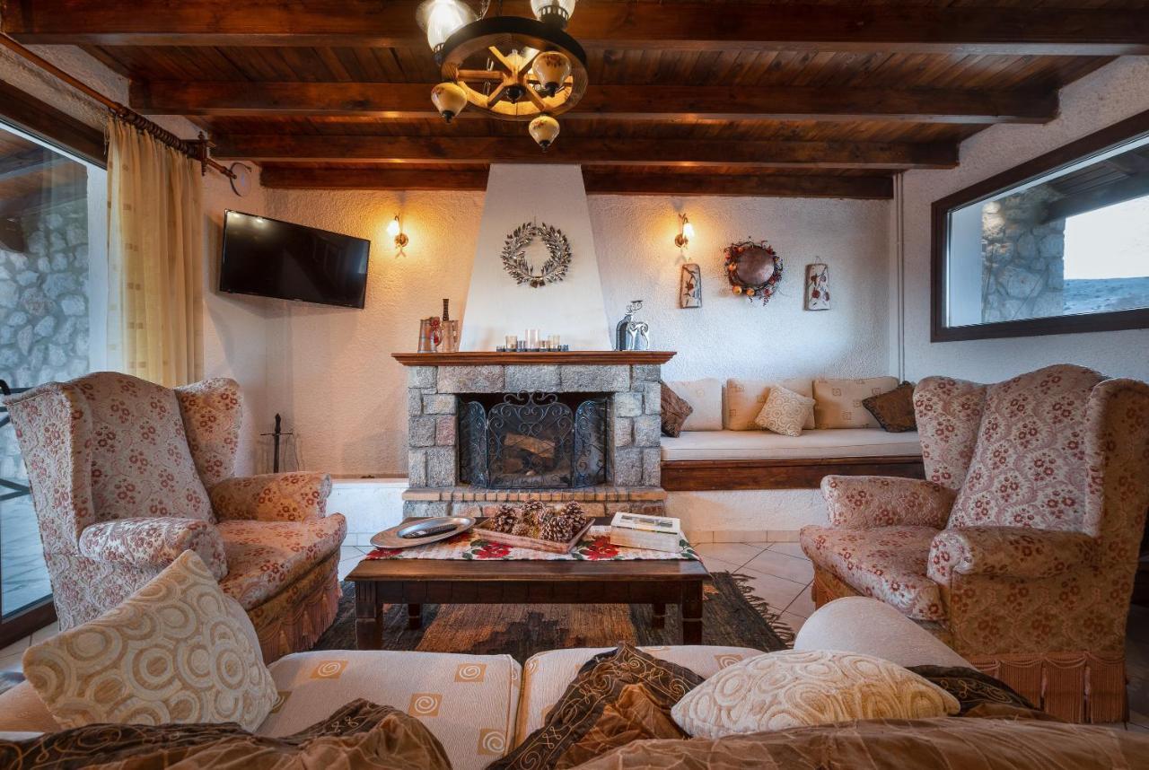 Chalet Renata 2 Livadi Arachovas Kalívia Esterno foto