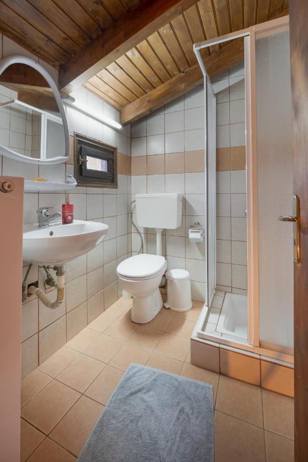 Chalet Renata 2 Livadi Arachovas Kalívia Esterno foto