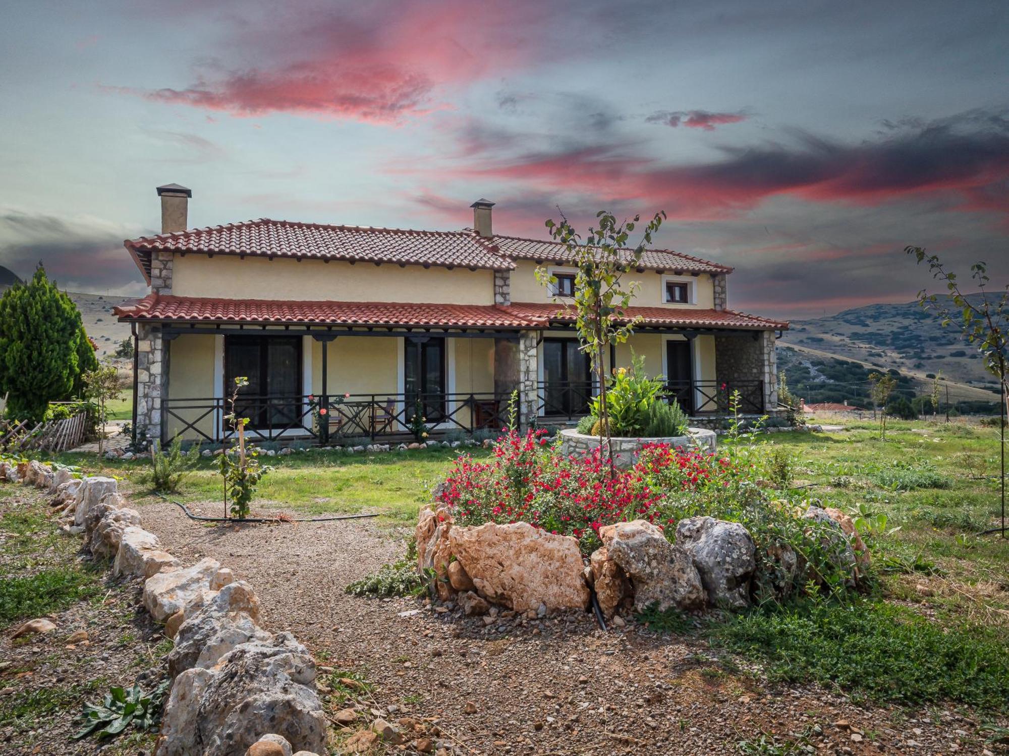 Chalet Renata 2 Livadi Arachovas Kalívia Esterno foto